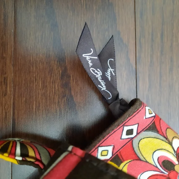 Vera Bradley Puccini Brown Patterned Tote Bag/Purse (Retired Pattern) - Picture 6 of 11